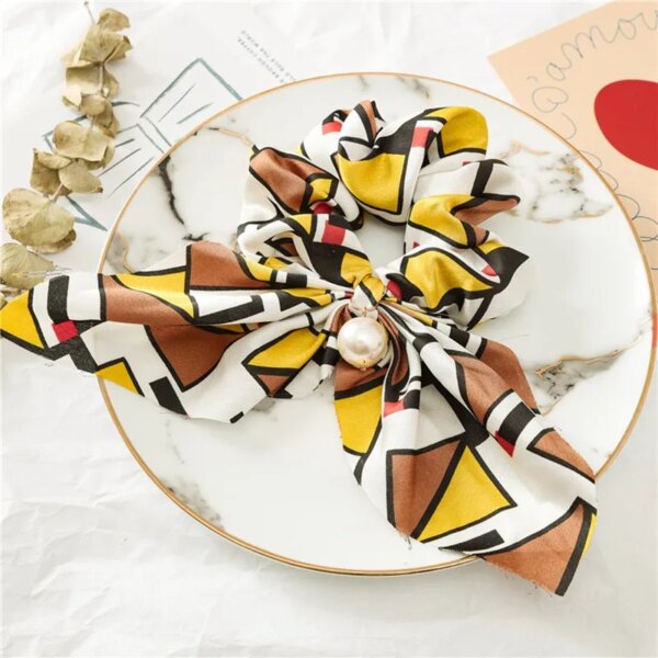 29087-349b70.jpg Chouchou mousseline de soie pour femmes, nœud papillon, porte-queue de cheval en perles