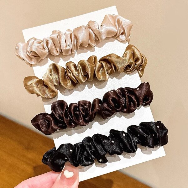 Chouchous Colorés avec Perles Cœur – Élastiques Cheveux Fun