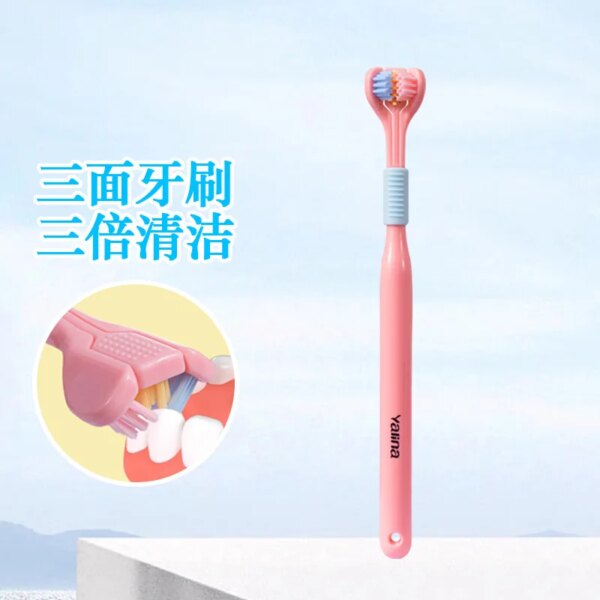 Brosse à dents à poils souples ultra-fins à trois faces