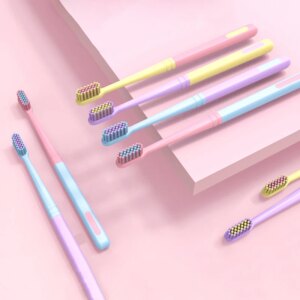 Brosse a dent Macaron naturelle, douce, crème glacée