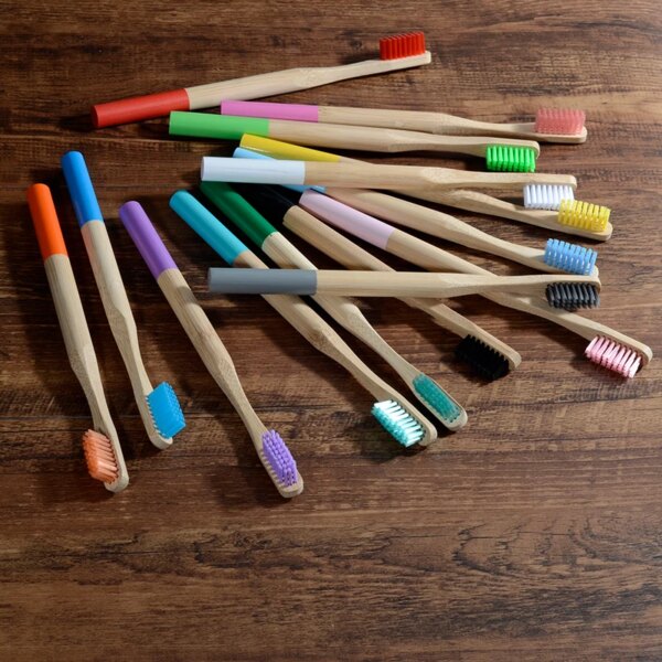 Lot de 10 brosses à dents en bambou à poils moyens biodégradables brosses à dents